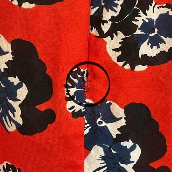 Réalisation Par The Ozzie Pansy Mini Dress Red Floral V Neck XS Silk (FLAW) - Picture 6 of 9